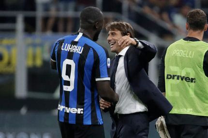 Νάπολι: Δήλωση-κάλεσμα του Λουκάκου για Κόντε