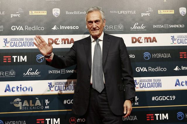 Η ιταλική ομοσπονδία αποκάλυψε τις πιέσεις από UEFA και FIFA ενάντια στο σύστημα ελέγχου προϋπολογισμών των ομάδων