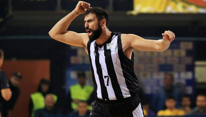 Ενοχλήσεις στο πέλμα ο Βασιλειάδης