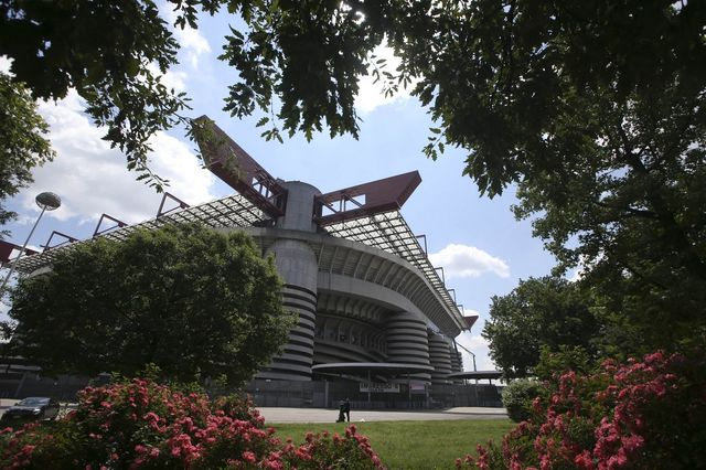 Το μέλλον της συγκατοίκησης των δύο άσπονδων εχθρών, Μίλαν και Ίντερ έστειλαν μήνυμα για αλλαγή και όχι “μπαλώματα”