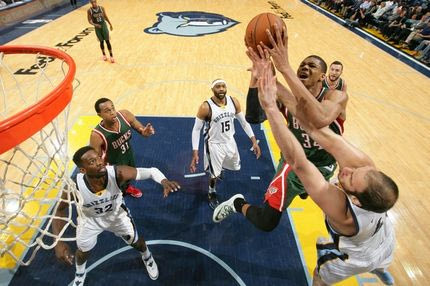 Πήραν τον ελληνικό “εμφύλιο” του ΝΒΑ οι Γκρίζλις