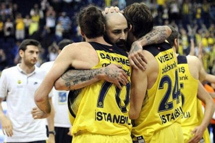 Στα ημιτελικά η Φενέρμπαχτσε χάρη στον Άντιτς