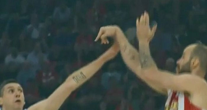 Η επαφή Διαμαντίδη-Σπανούλη σε… slow motion