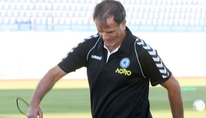 Φεύγει για Καρπενήσι