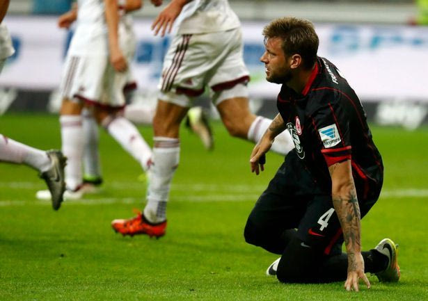 Διαγνώστηκε με καρκίνο και έβαλε αυτογκόλ