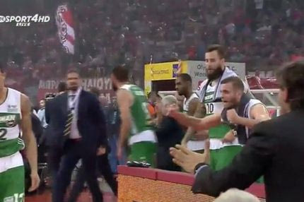 Ο Φελντέιν έκλεισε το μάτι στον… Γιαννακόπουλο μετά το buzzer beater