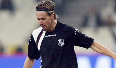 Ο Φάμπιαν Γκέρμπερ μιλά στο contra.gr για την Γερμανία