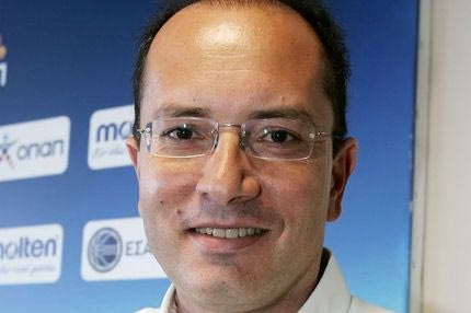 Χαλβατζάκης: “Λύσεις, όχι ημίμετρα”