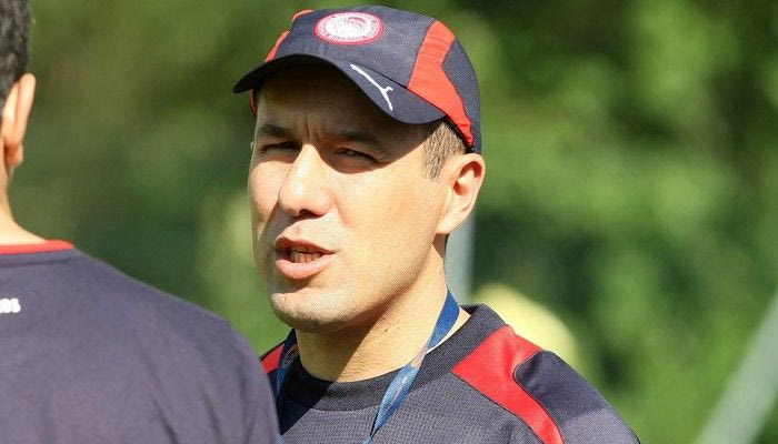 Δεν βιάζεται για μέσο και στόπερ ο Ζαρντίμ