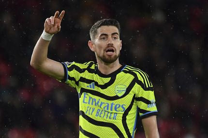 Δεν τα βρήκε με τον Αρτέτα ο Ζορζίνιο και παίρνει μεταγραφή στη Βραζιλία, μηδαμινό το οικονομικό όφελος για την Άρσεναλ