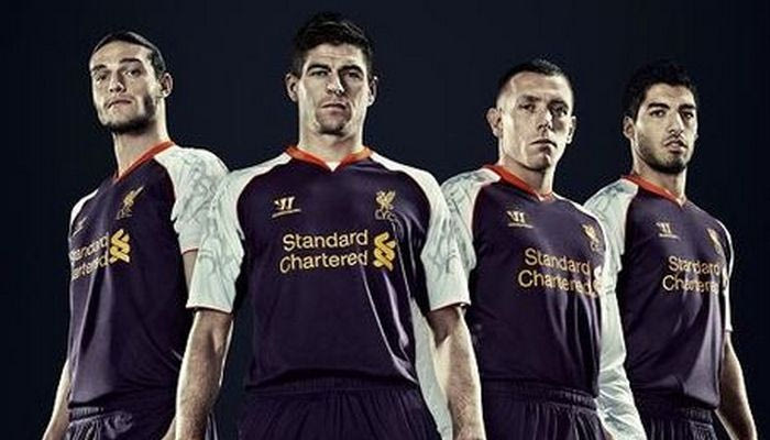 Η νέα μωβ φανέλα της Λίβερπουλ