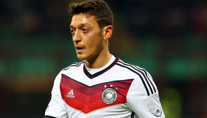 Οζίλ στον διαιτητή: “Άντε γ@@@@”