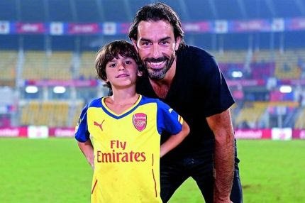 Συμβόλαιο με την Άρσεναλ ο 7χρονος γιος του Πιρές