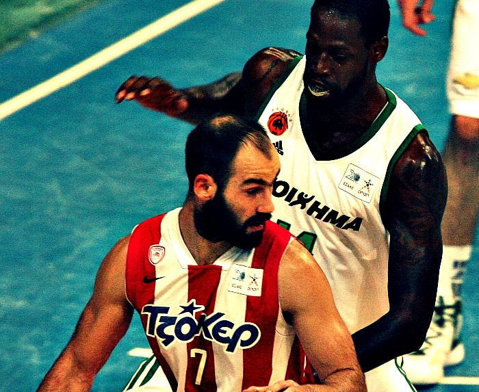 Φαβορί Ολυμπιακός, τι ετοιμάζει ο Άρτζι