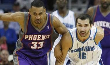Ο Stojakovic “εκτέλεσε” τους Suns (vids)
