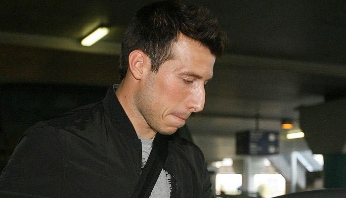 Υπέγραψε ο Βελάσκες