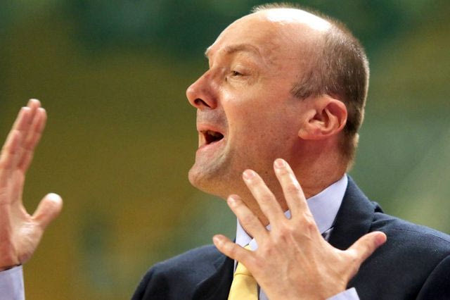 Ζντοβτς: “Δεν έπρεπε ν’ αντιδράσουμε στις προκλήσεις. Ξυπνήσαμε τη Θεσσαλονίκη”