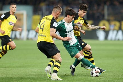 COSMOTE TV: Απονομή τίτλου στο Ολυμπιακός-ΠΑΟΚ και «μάχη» για τη 2η θέση στο ΑΕΚ-Παναθηναϊκός