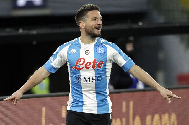 Ο Μέρτενς λέει “αντίο” στα γήπεδα: Κλείνει ένας χρυσός κύκλος