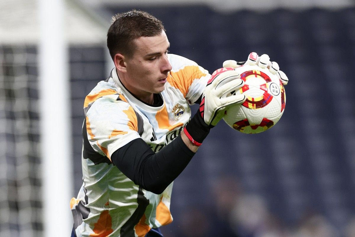 Ο Λούνιν αρνείται να ζεσταίνει τον πάγκο της Ρεάλ, οι δύο προτάσεις που δέχθηκε