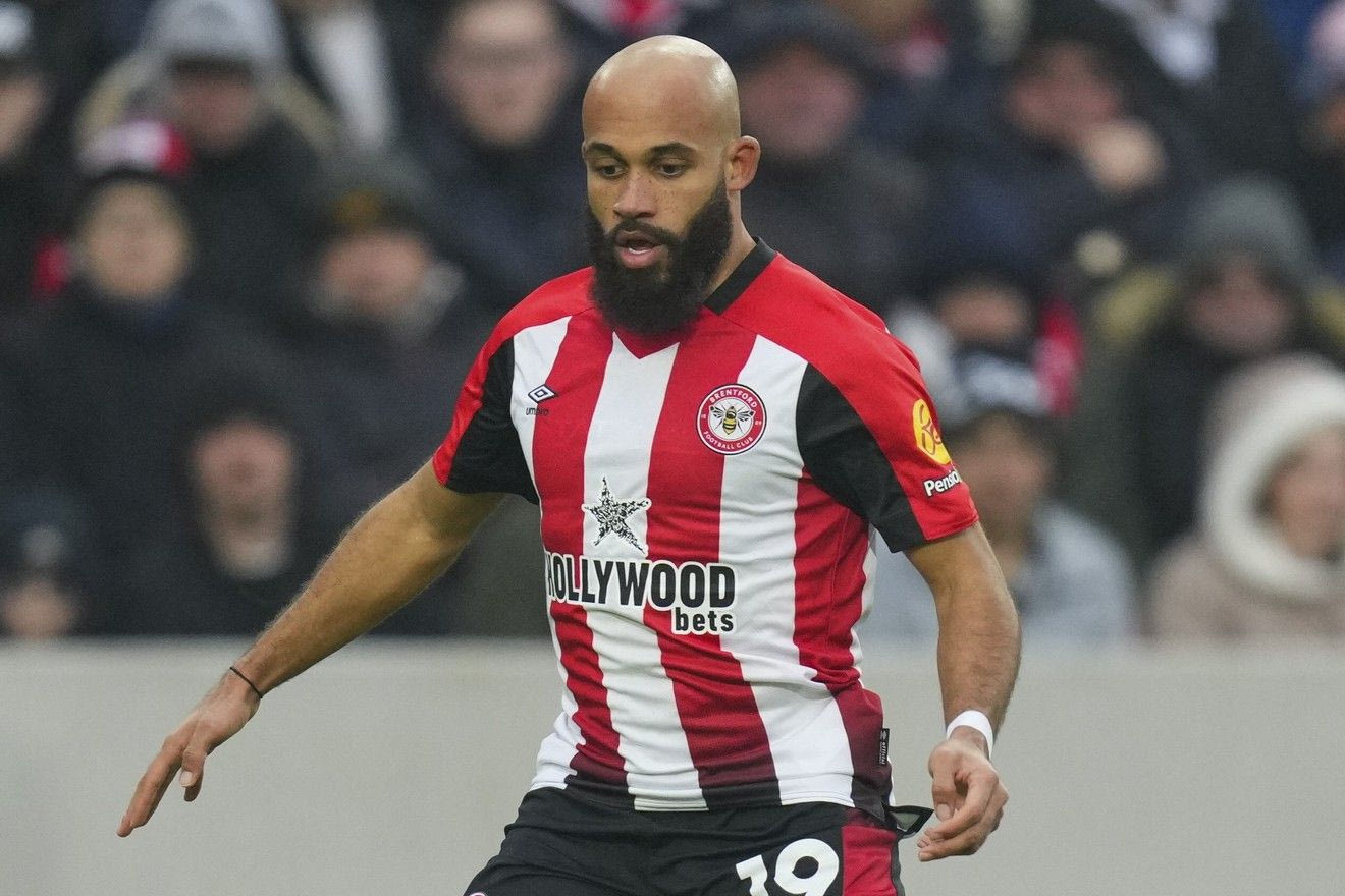 Η Γιουνάιτεντ ψάχνει για σωσίβιο στον Εμπεμό, πληρώνοντας 80.000.000 ευρώ