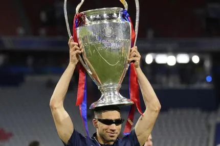 Ο Χακίμι θέλει τη Χρυσή Μπάλα, σπάει τα στερεότυπα και ζητά αναγνώριση