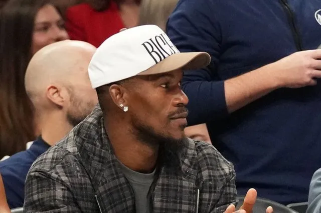 Βαρύ πεπόνι ο Τζίμι Μπάτλερ: Αποχώρησε χωρίς να χαιρετήσει τους πρώην συμπαίκτες του